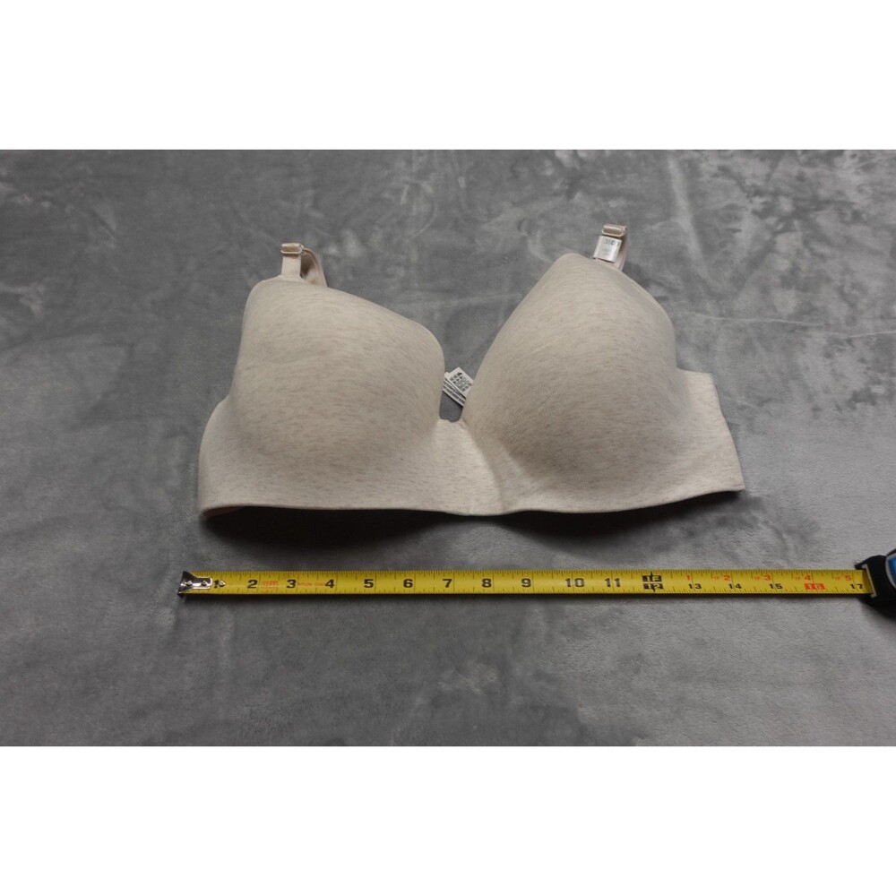 Victoria's Secret 38DD Light Beige Wear‎ Everywhere Lightly Lined Wireless Bra